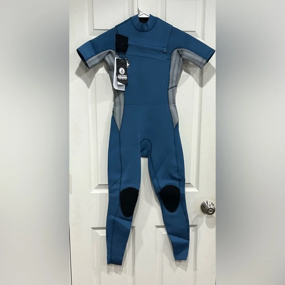 Volcom Boys Size 14 Modulator Wetsuit 2 mm Chest Zip Short Sleeve Blue NWT